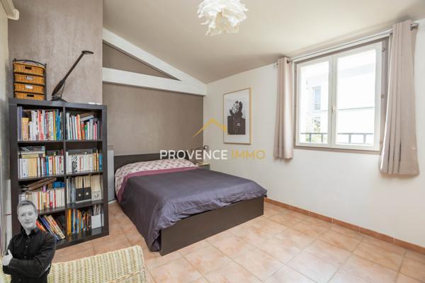 Salon-de-Provence (13300) Maison familiale de 129 m2 - 5 chambres, garage et piscine