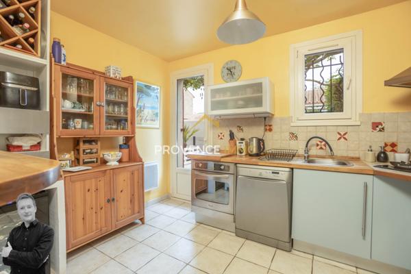 Salon-de-Provence (13300) Maison familiale de 129 m2 - 5 chambres, garage et piscine