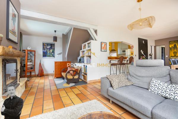 Salon-de-Provence (13300) Maison familiale de 129 m2 - 5 chambres, garage et piscine