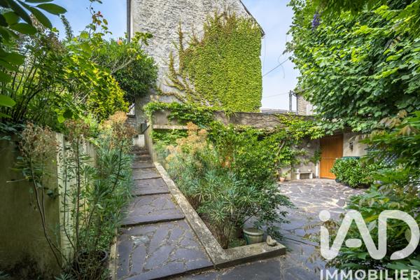 Maison à vendre 9 pièces 161 m² Mantes-la-Jolie