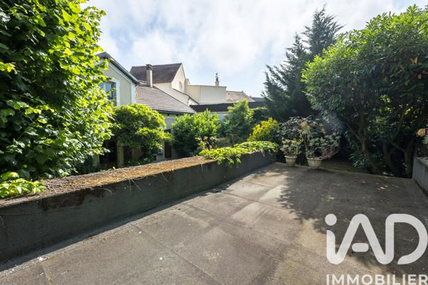 Maison à vendre 9 pièces 161 m² Mantes-la-Jolie