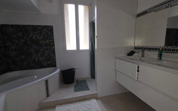 Appartement à vendre    4 pièces • 98 m2 Perpignan