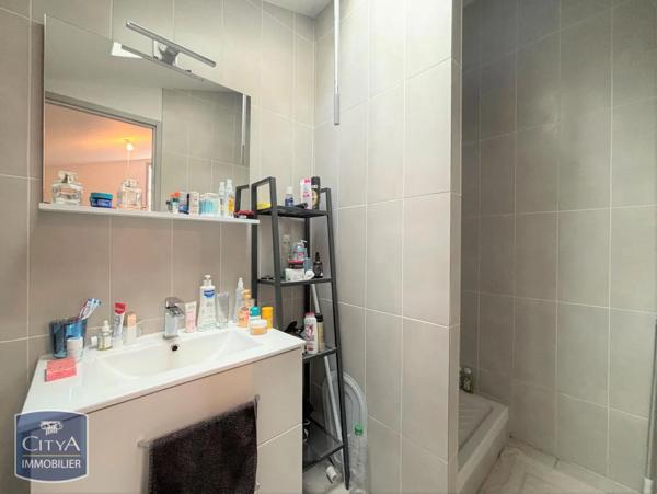 Appartement à louer 3 pièces 72.65m²