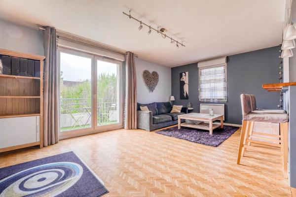 Charmant 3 pièces avec balcons - Chessy Bourg - environnement verdoyant et recherché