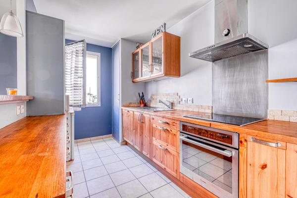 Charmant 3 pièces avec balcons - Chessy Bourg - environnement verdoyant et recherché