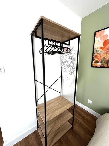 A LOUER TRES BEAU STUDIO MEUBLE NEUF EN PLEIN CENTRE VILLE ST QUENTIN 02100