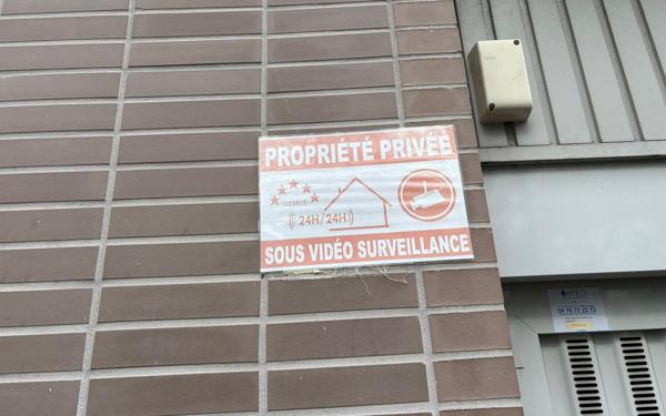 Stationnement à louer