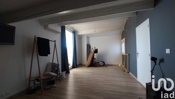 Maison 6 pièces de 160 m² à Beauvoisin (30640)