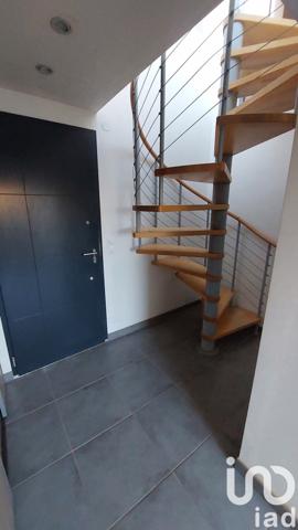 Maison 6 pièces de 160 m² à Beauvoisin (30640)