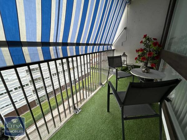Appartement à louer 4 pièces 81.88m² Roanne (42300)