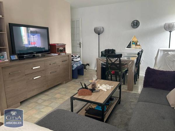 Appartement à louer 4 pièces 81.88m² Roanne (42300)
