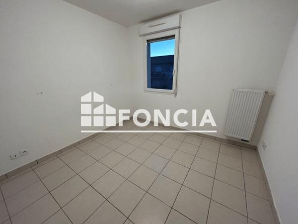 Location Appartement 2 pièces 37 m² - 15-17 RUE D'HARLING Florange 57190