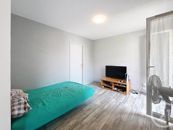Appartement T1 à vendre  1 pièce - 29 m2 TROYES - 10
