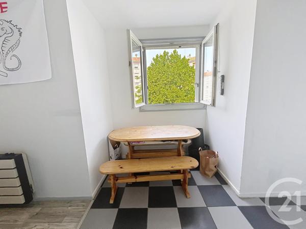 Appartement T1 à vendre  1 pièce - 29 m2 TROYES - 10