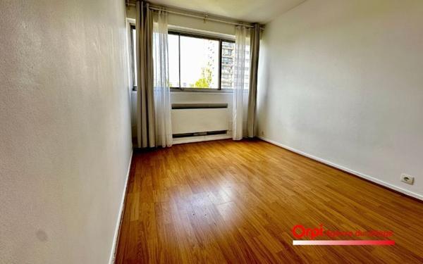 Appartement à vendre    3 pièces • 63,23 m2 Fontenay-sous-Bois