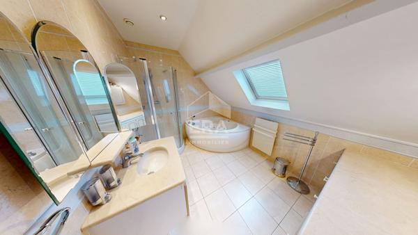 Charmante maison 5 pièces à vendre à Jouars-Pontchartrain - Rare sur le marché !