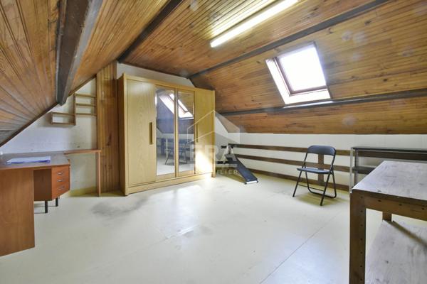 Charmante maison 5 pièces à vendre à Jouars-Pontchartrain - Rare sur le marché !