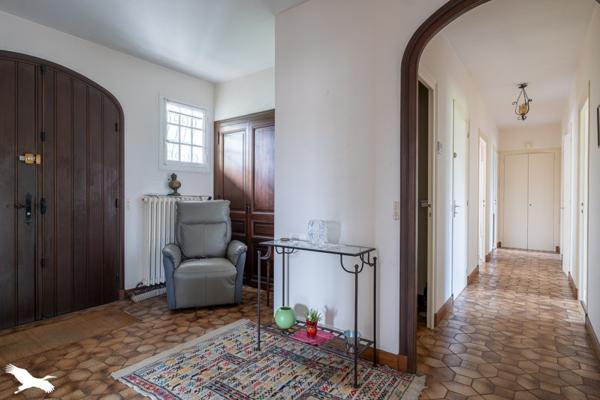 Maison à vendre |  Saintes |  8 pièces | 160 m²