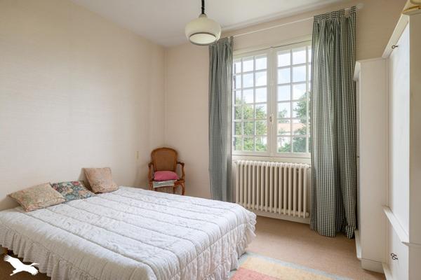 Maison à vendre |  Saintes |  8 pièces | 160 m²