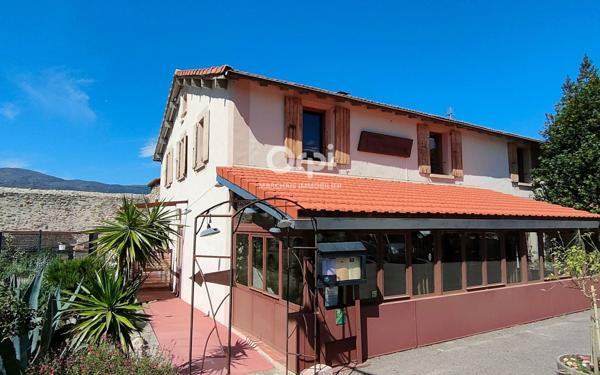 Maison à vendre    4 pièces •  Prades