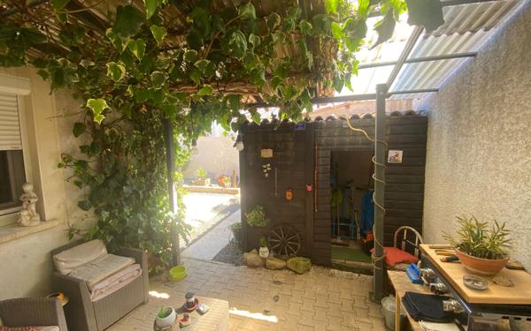 Maison à vendre    5 pièces •  Lunel-Viel