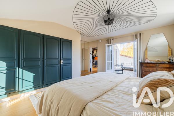 Maison à vendre 10 pièces 300 m² La Rochelle