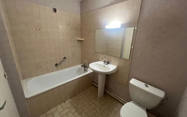 Appartement à louer    1 pièce •  Castres