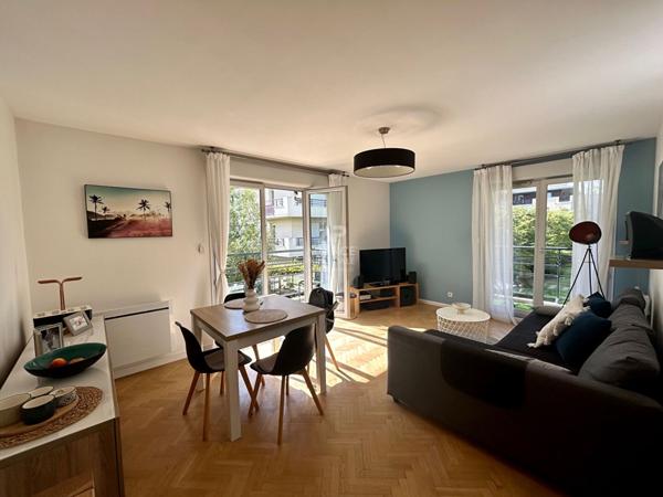 Appartement Carrieres Sous Poissy 3 pièce(s) 69 m2 €279 000 ** - Référence 8880