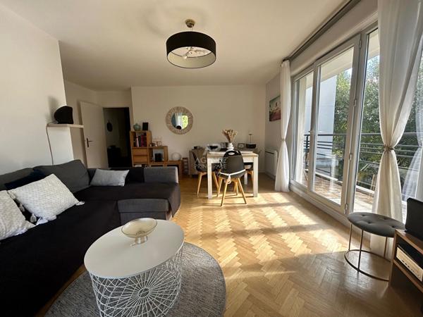 Appartement Carrieres Sous Poissy 3 pièce(s) 69 m2 €279 000 ** - Référence 8880