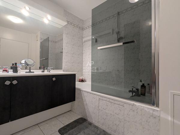 Appartement Carrieres Sous Poissy 3 pièce(s) 69 m2 €279 000 ** - Référence 8880