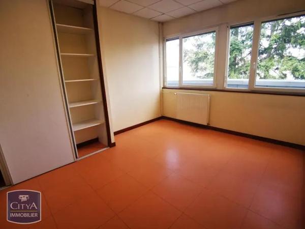 Local commercial à louer 422m² Firminy (42700)