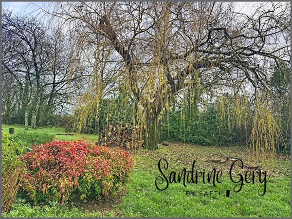 ? Amoureux de la pierre et des grands espaces, cette longère est faite pour vous ! ?