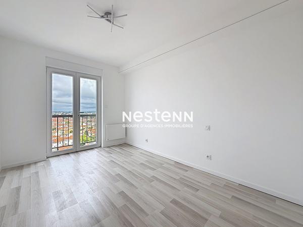 Appartement 3 pièces à louer au 12ème étage - Perpignan Moyen-Vernet