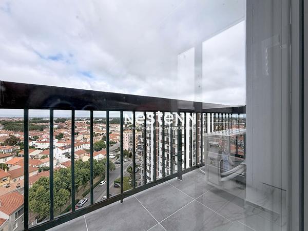 Appartement 3 pièces à louer au 12ème étage - Perpignan Moyen-Vernet
