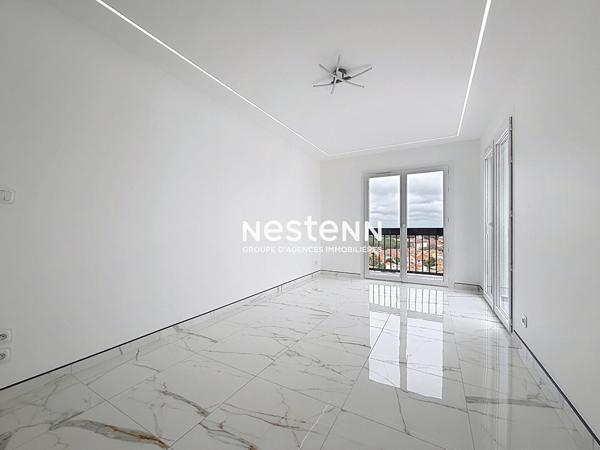 Appartement 3 pièces à louer au 12ème étage - Perpignan Moyen-Vernet