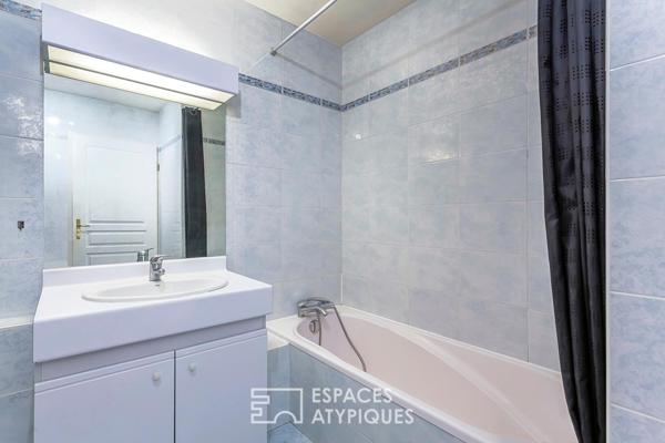 Appartement contemporain avec terrasse et son garage double proche Monplaisir