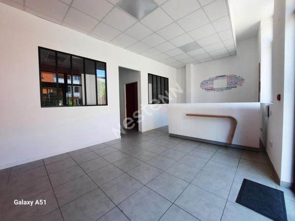 Local commercial 65 m² Montauban proche commissariat