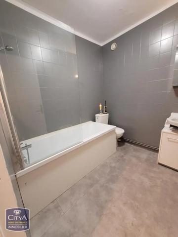 Appartement à louer 2 pièces 43.01m² Lens (62300)