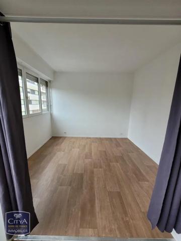 Appartement à louer 2 pièces 43.01m² Lens (62300)