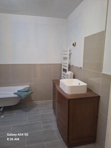 Maison 157 M2 sur parcelle 908M2 au calme