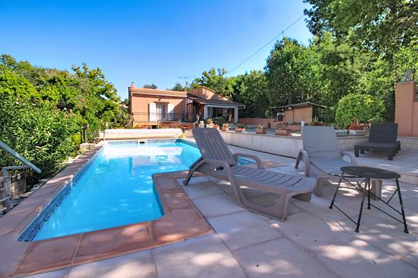 A VENDRE EN EXCLUSIVITÉ Maison AVEC STUDIO INDÉPENDANT ET VUE IMPRENABLE