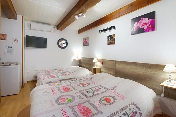 A VENDRE EN EXCLUSIVITÉ Maison AVEC STUDIO INDÉPENDANT ET VUE IMPRENABLE