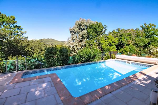 A VENDRE EN EXCLUSIVITÉ Maison AVEC STUDIO INDÉPENDANT ET VUE IMPRENABLE