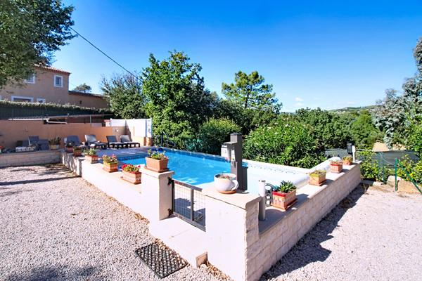 A VENDRE EN EXCLUSIVITÉ Maison AVEC STUDIO INDÉPENDANT ET VUE IMPRENABLE