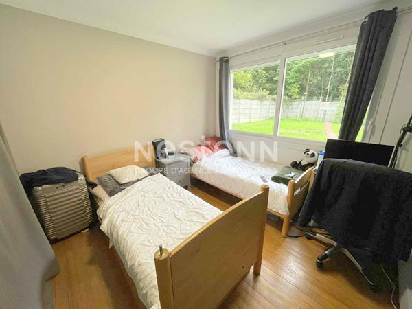 A VENDRE - CENTRE VILLE de MERU - Maison PLAIN PIED - 3 chambres - 951 m² de terrain