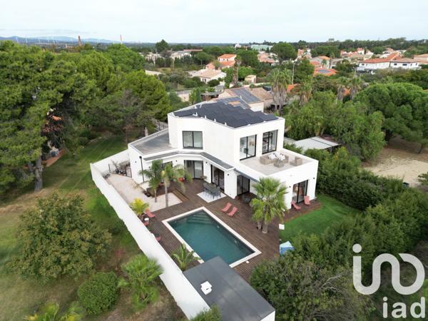 Maison à vendre 5 pièces 207 m² Saint-Féliu-d'Avall