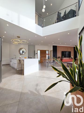 Maison à vendre 5 pièces 207 m² Saint-Féliu-d'Avall