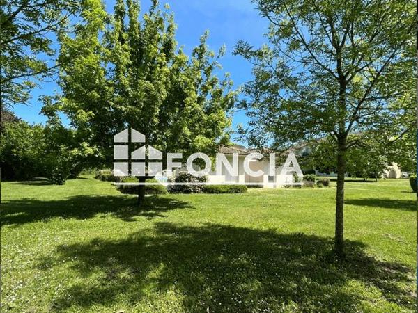 Location Appartement 2 pièces 45.35 m² - 29 RUE DU COULOBRE Bergerac 24100