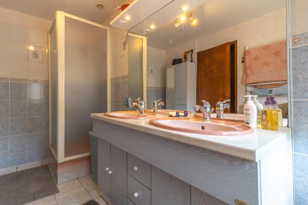 Longère Chabris 6 pièce(s) 160 m2