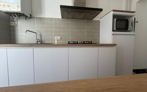 Appartement à vendre    3 pièces • 77,20 m2 Carcassonne